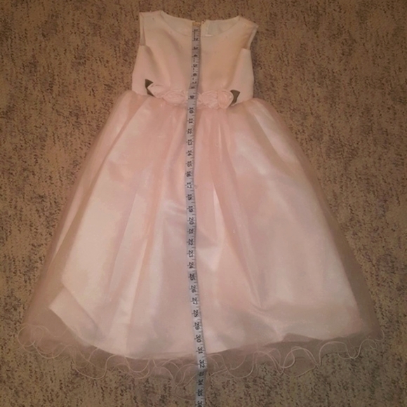 Girl's Dress - Picture 9 of 12